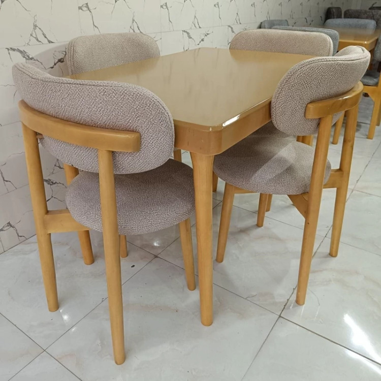 میز ناهارخوری 4نفره مینیمال ( پسکرایه)